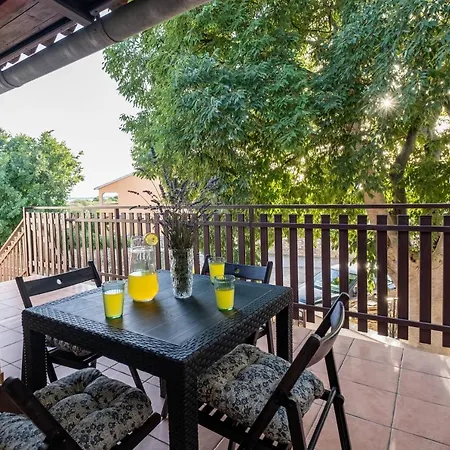 Apartment Vedrana 2142 *